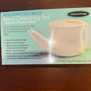NIB Ancient Secrets Nasal Cleansing Pot